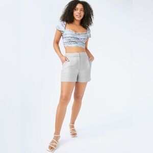 NWT Aritzia Wilfred Fable Linen Blend Shorts Pearl Grey 10 - Tailored High Rise